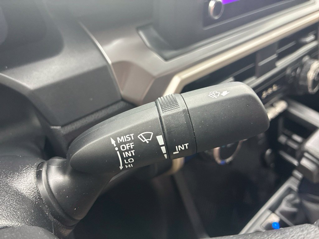 Used 2024 Toyota Tacoma TRD Off-Road AWD/4WD image 27