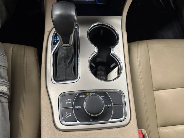 Used 2017 Jeep Grand Cherokee Limited AWD/4WD image 42