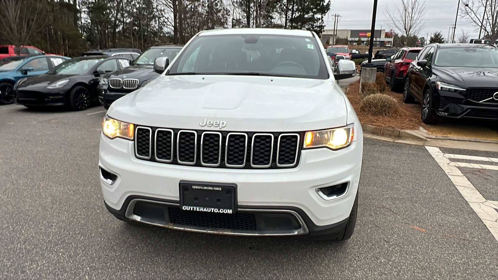 Used 2022 Jeep Grand Cherokee Limited image 3