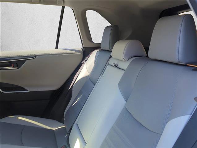 Used 2023 Toyota RAV4 Limited image 17