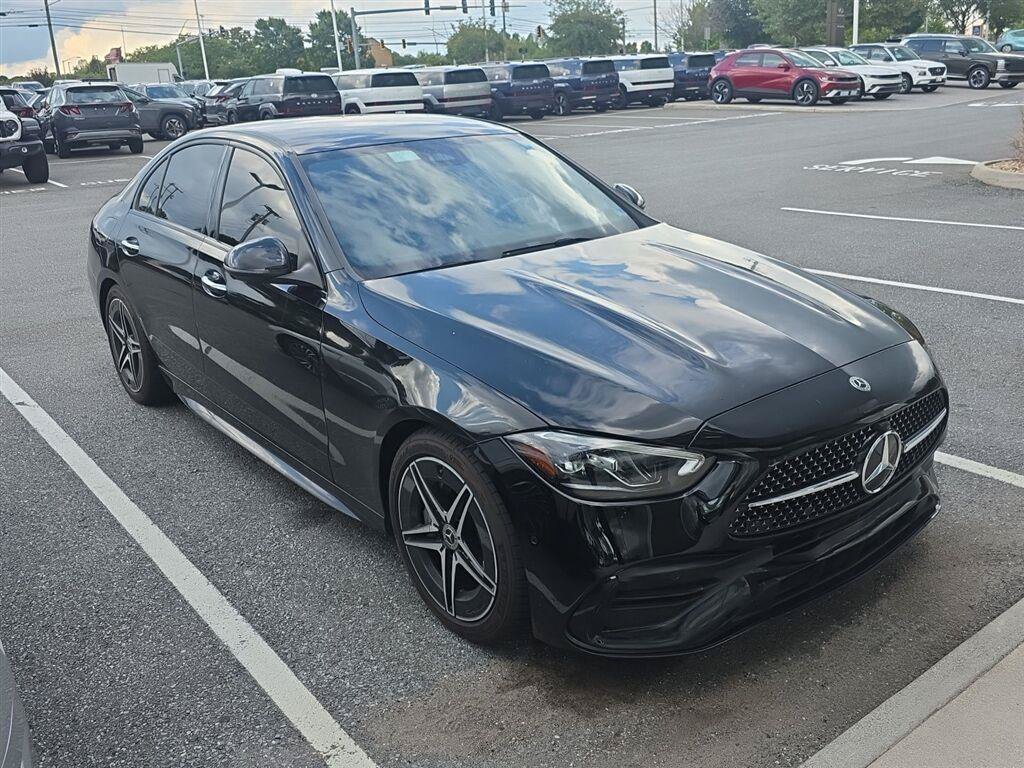 Used 2024 Mercedes-Benz C 300 4MATIC Sedan image 3