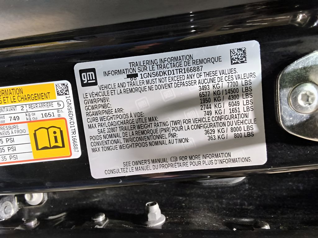 Used 2026 Chevrolet Suburban Z71 w/ Comfort Package image 17