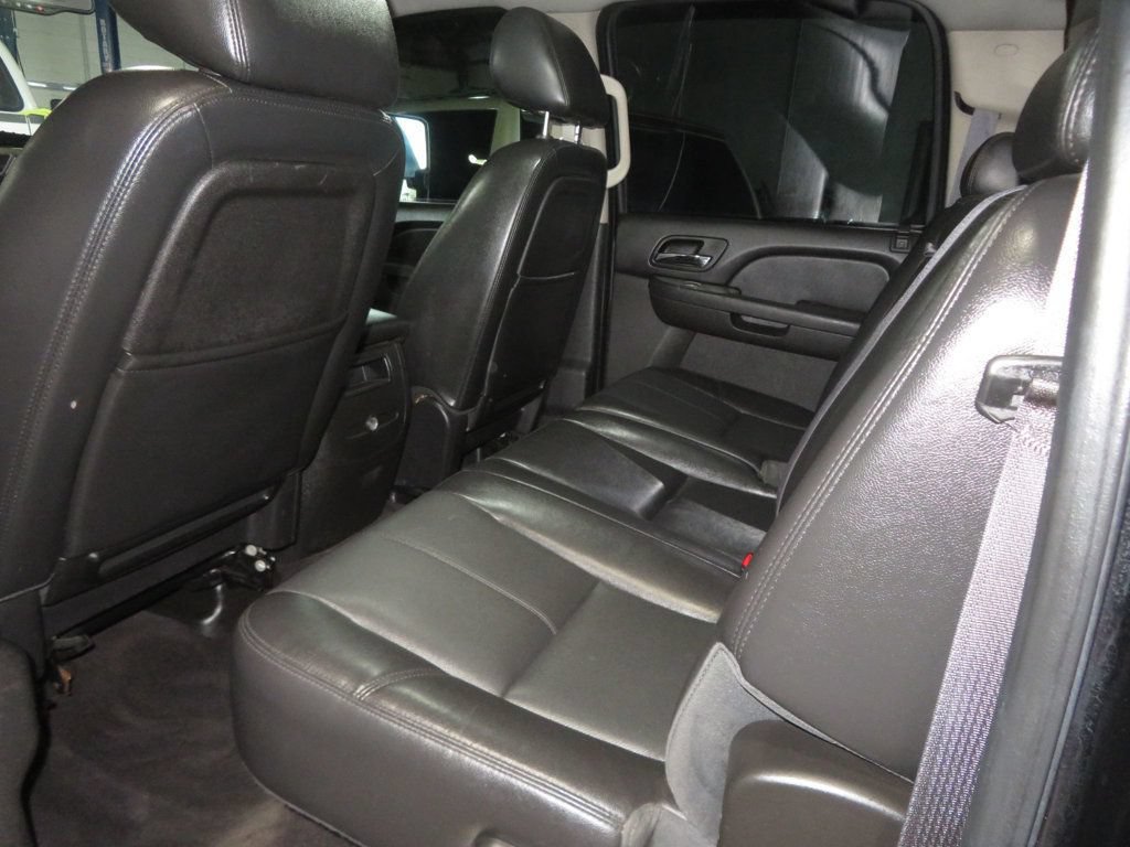 Used 2014 Chevrolet Silverado 2500 LTZ w/ LTZ Plus Package AWD/4WD image 27