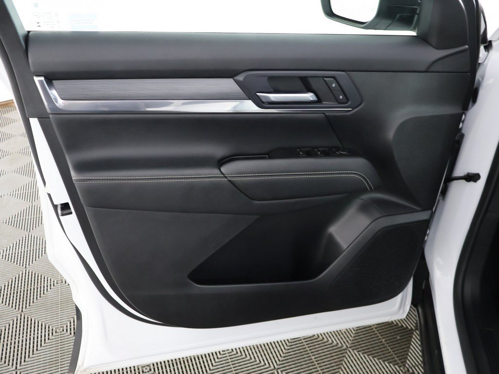 Used 2026 GMC Terrain Elevation FWD image 24