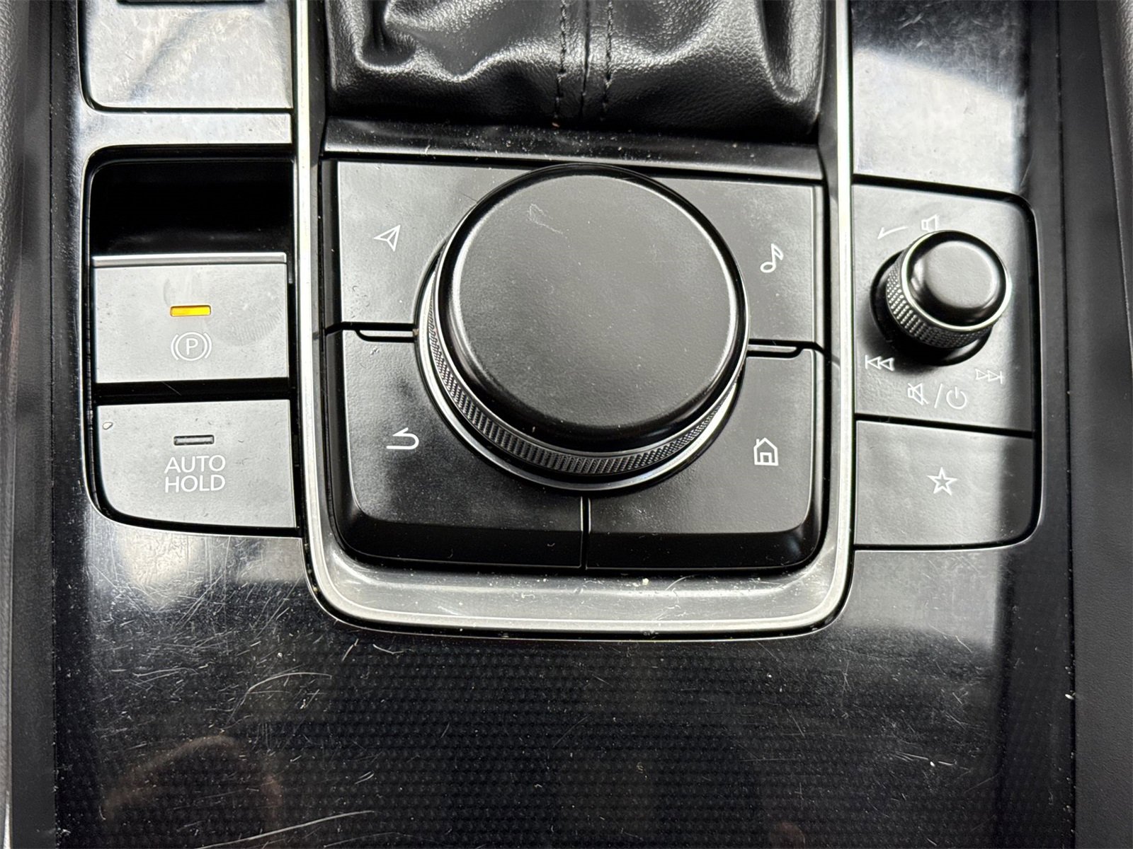 Used 2021 MAZDA MAZDA3 2.5 Turbo Sedan w/Premium Plus image 32