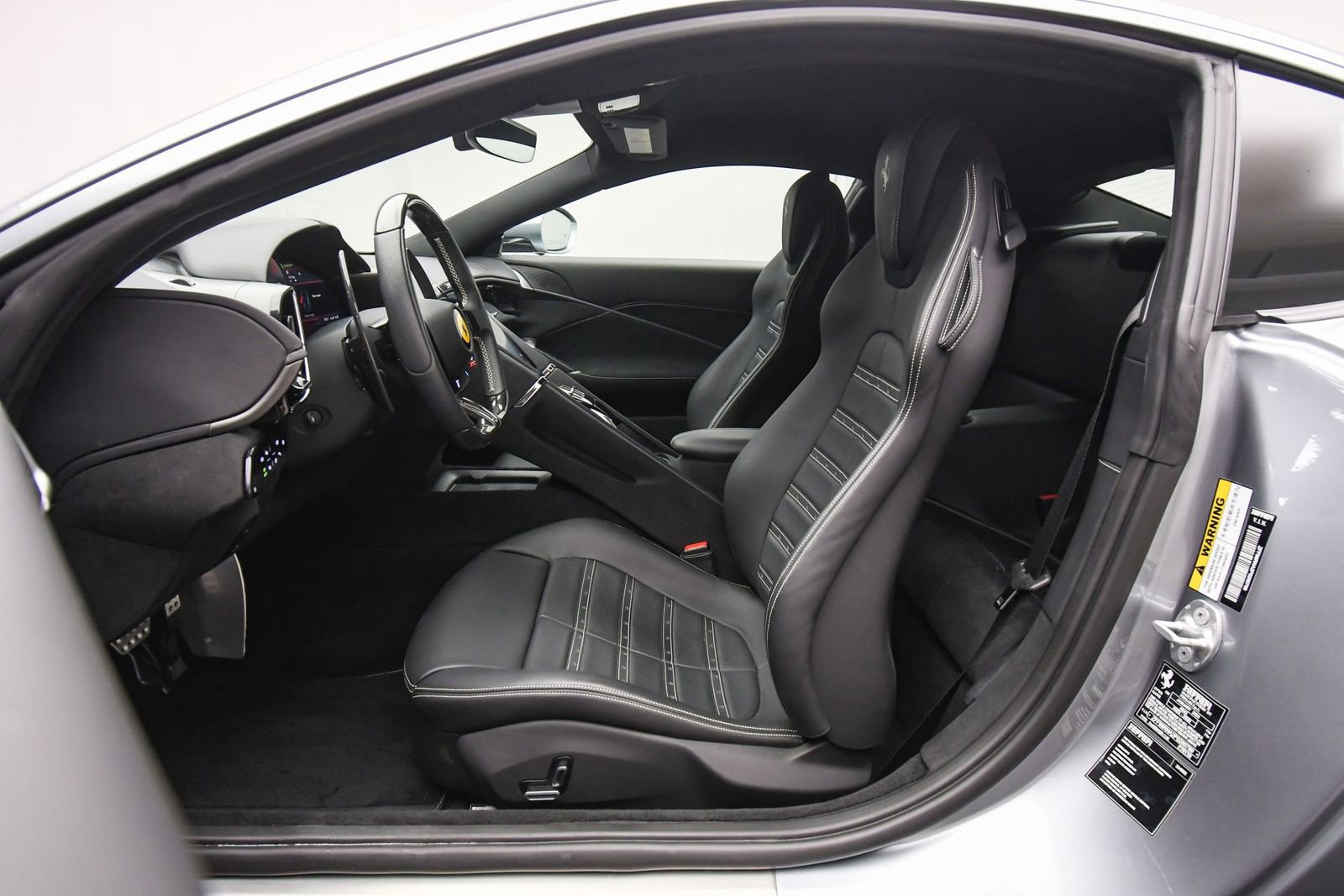 Certified 2023 Ferrari Roma image 19