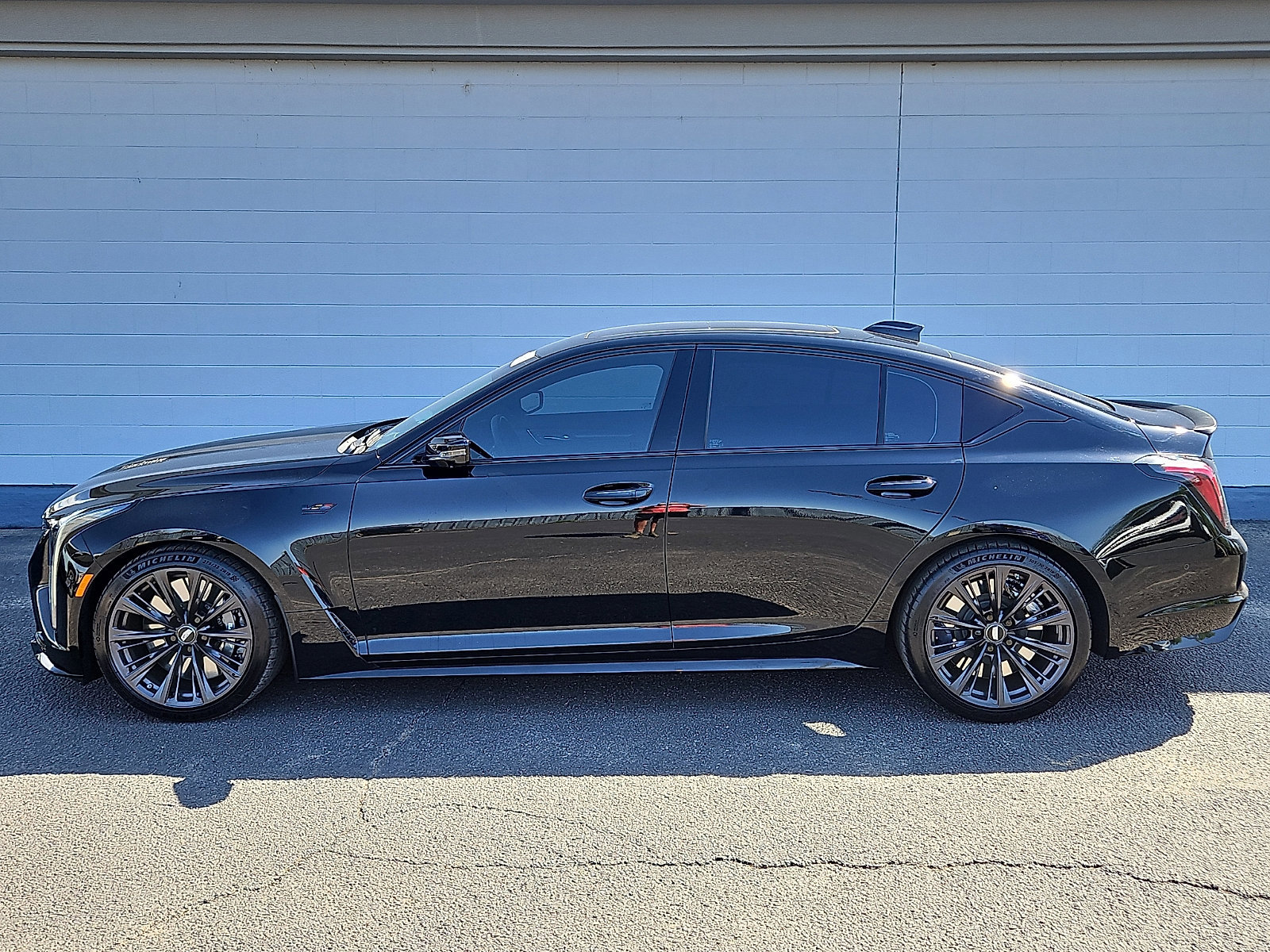 Certified 2025 Cadillac CT5 V Blackwing w/ Super Cruise 1 Package image 2