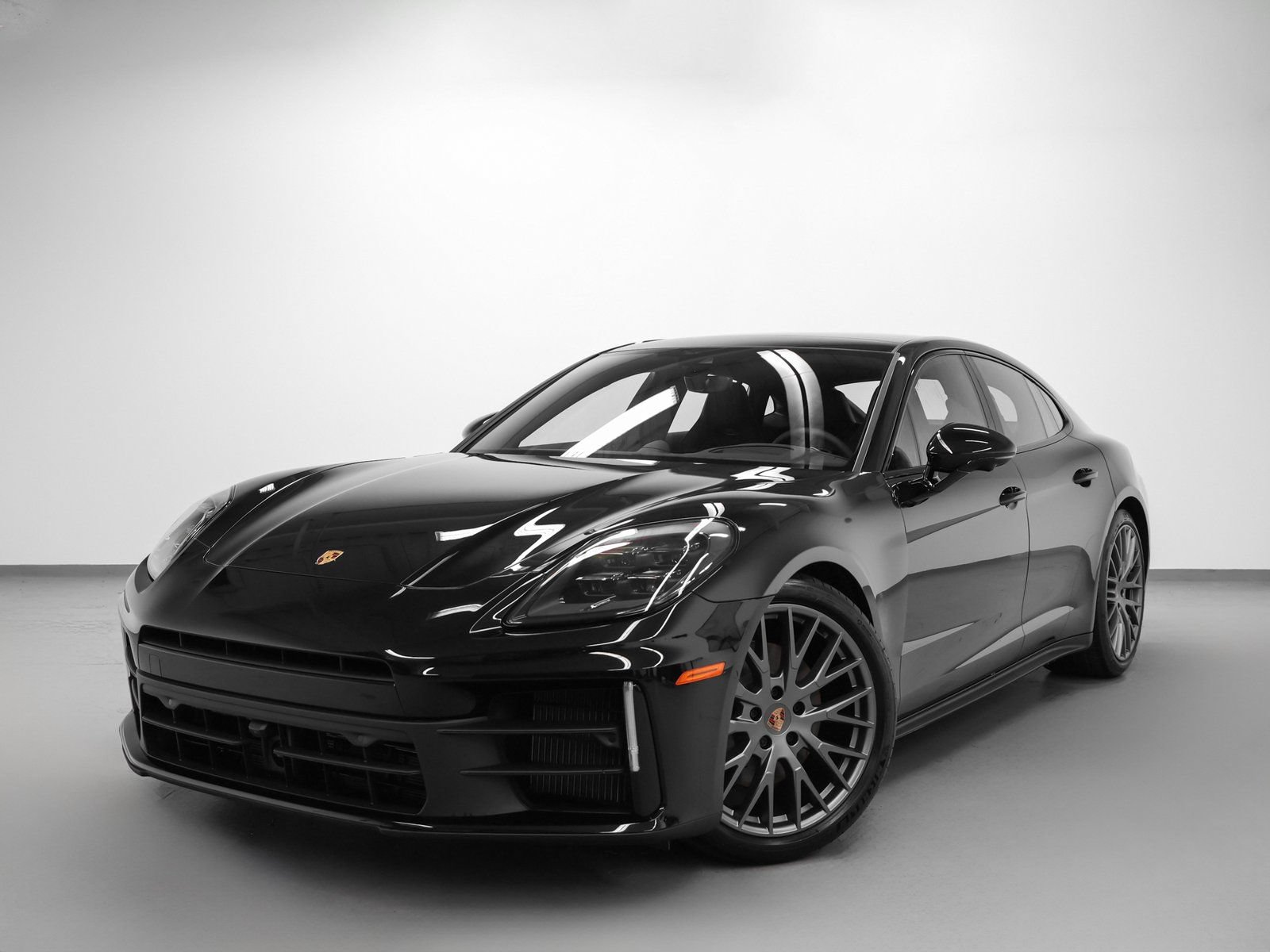 New 2026 Porsche Panamera 4
