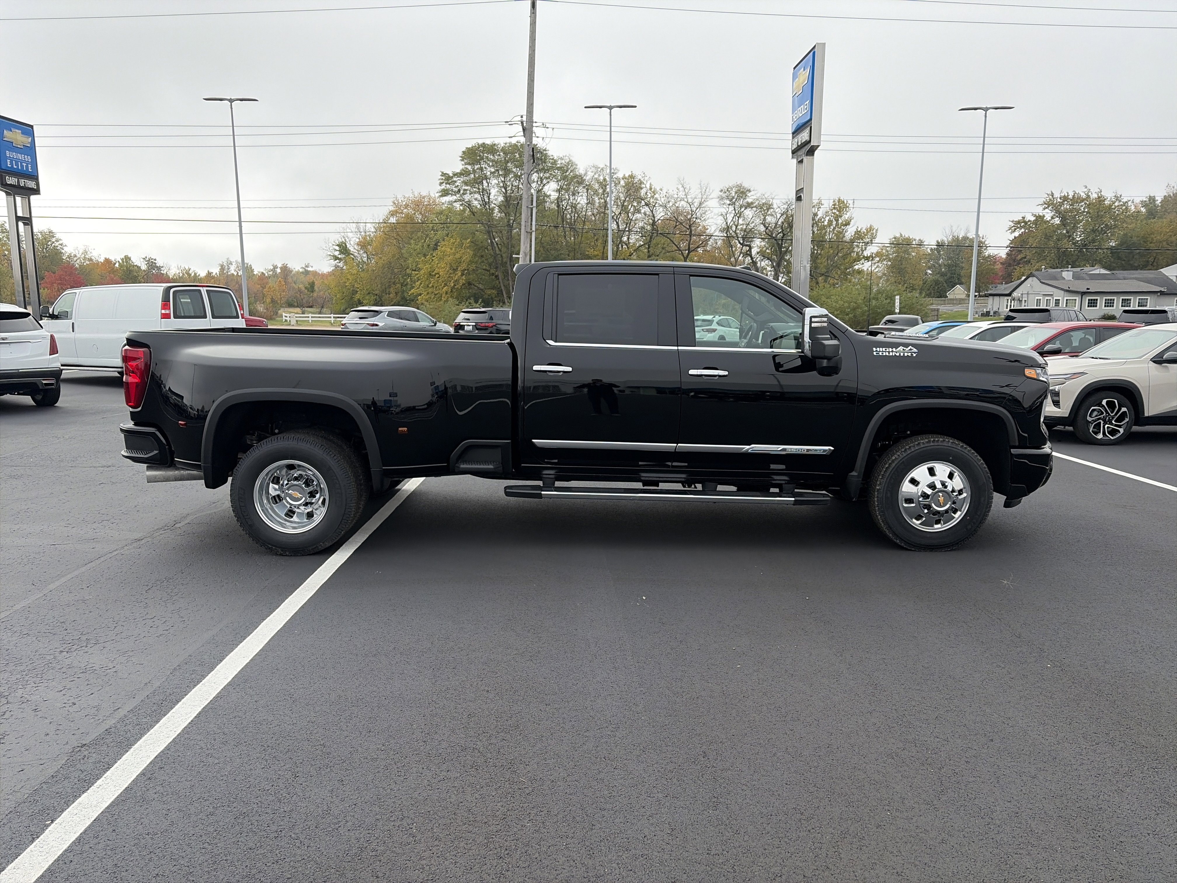 New 2026 Chevrolet Silverado 3500 High Country w/ High Country Premium Package image 2