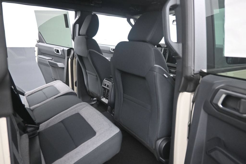 New 2026 Ford Bronco Big Bend AWD/4WD image 16
