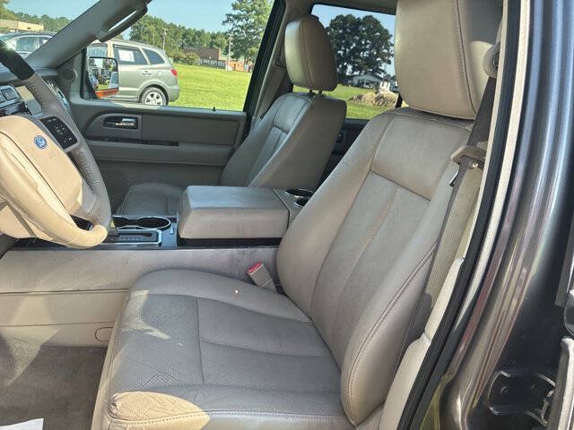 Used 2013 Ford Expedition Limited AWD/4WD image 10