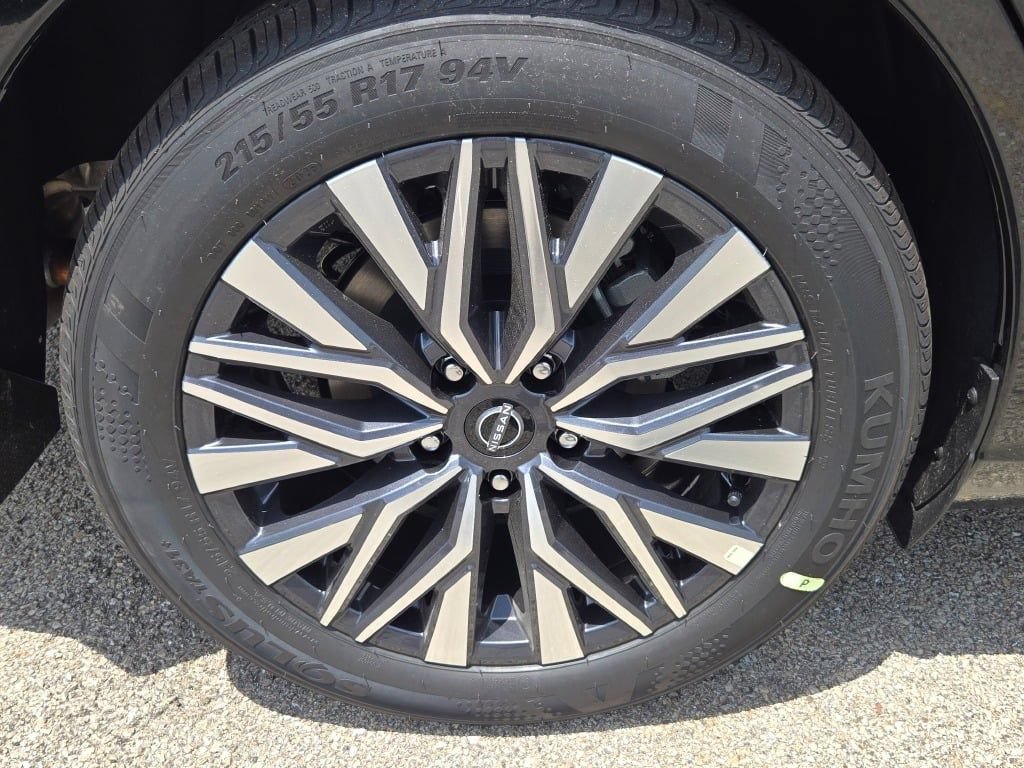 New 2026 Nissan Altima 2.5 SV FWD image 10
