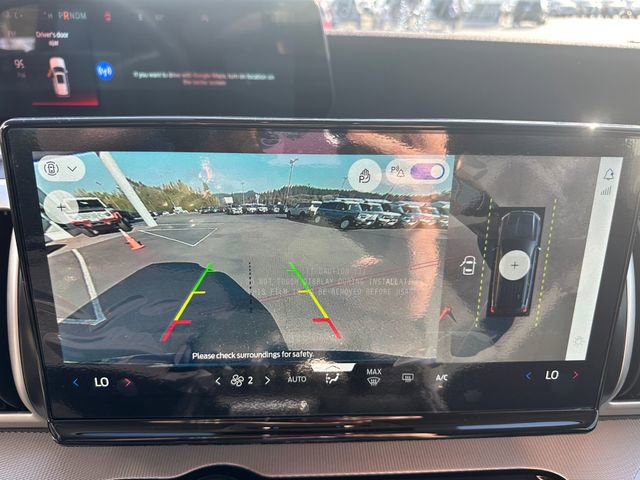 New 2025 Ford Expedition Active image 15