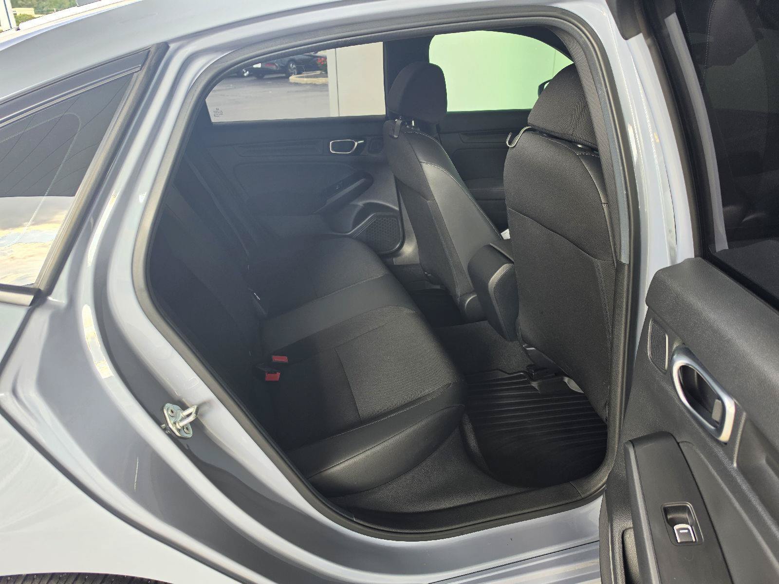 Used 2024 Honda Civic Sport image 9