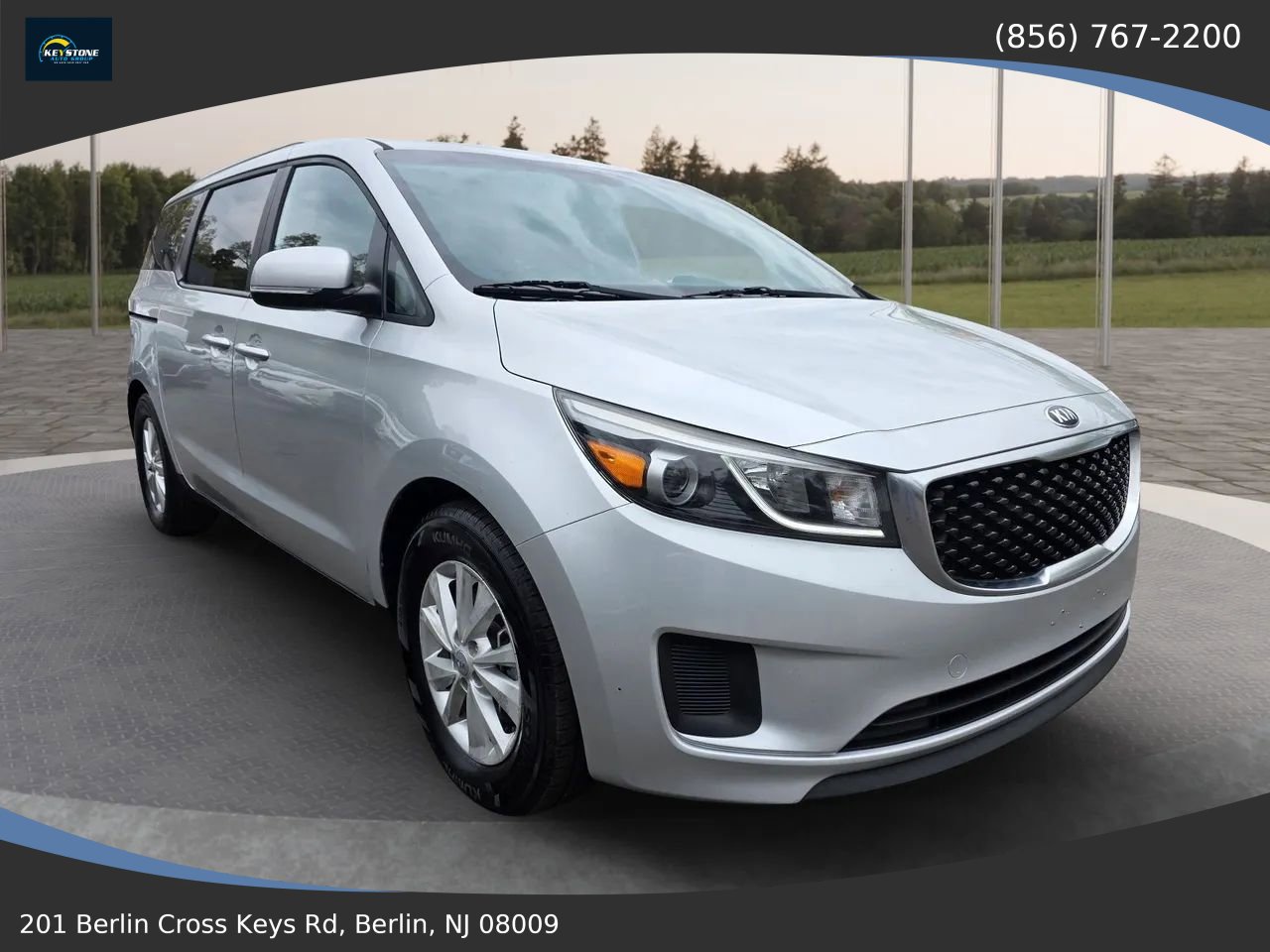 Used 2016 Kia Sedona LX w/ LX Convenience Package FWD image 3
