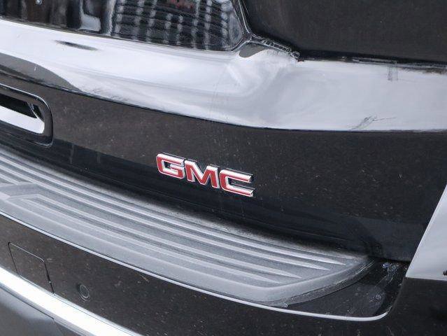 New 2026 GMC Yukon XL Denali w/ Sun & Power Step Package image 8