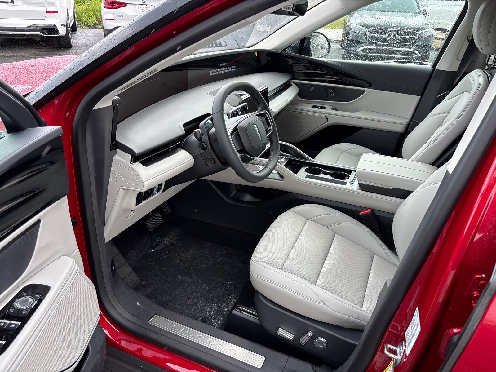 New 2026 Lincoln Nautilus Premier AWD/4WD image 25