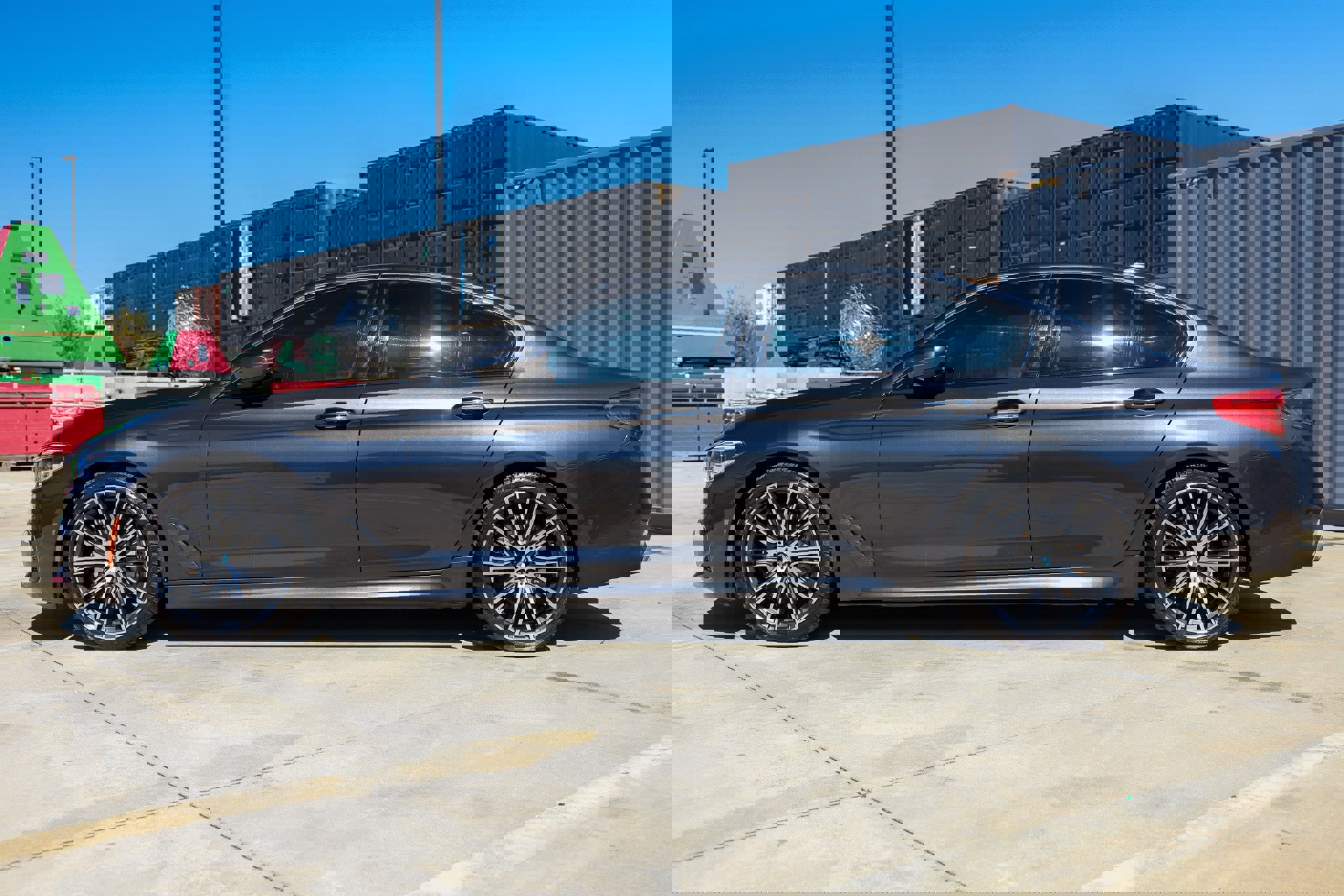 Used 2017 BMW 540i xDrive image 8