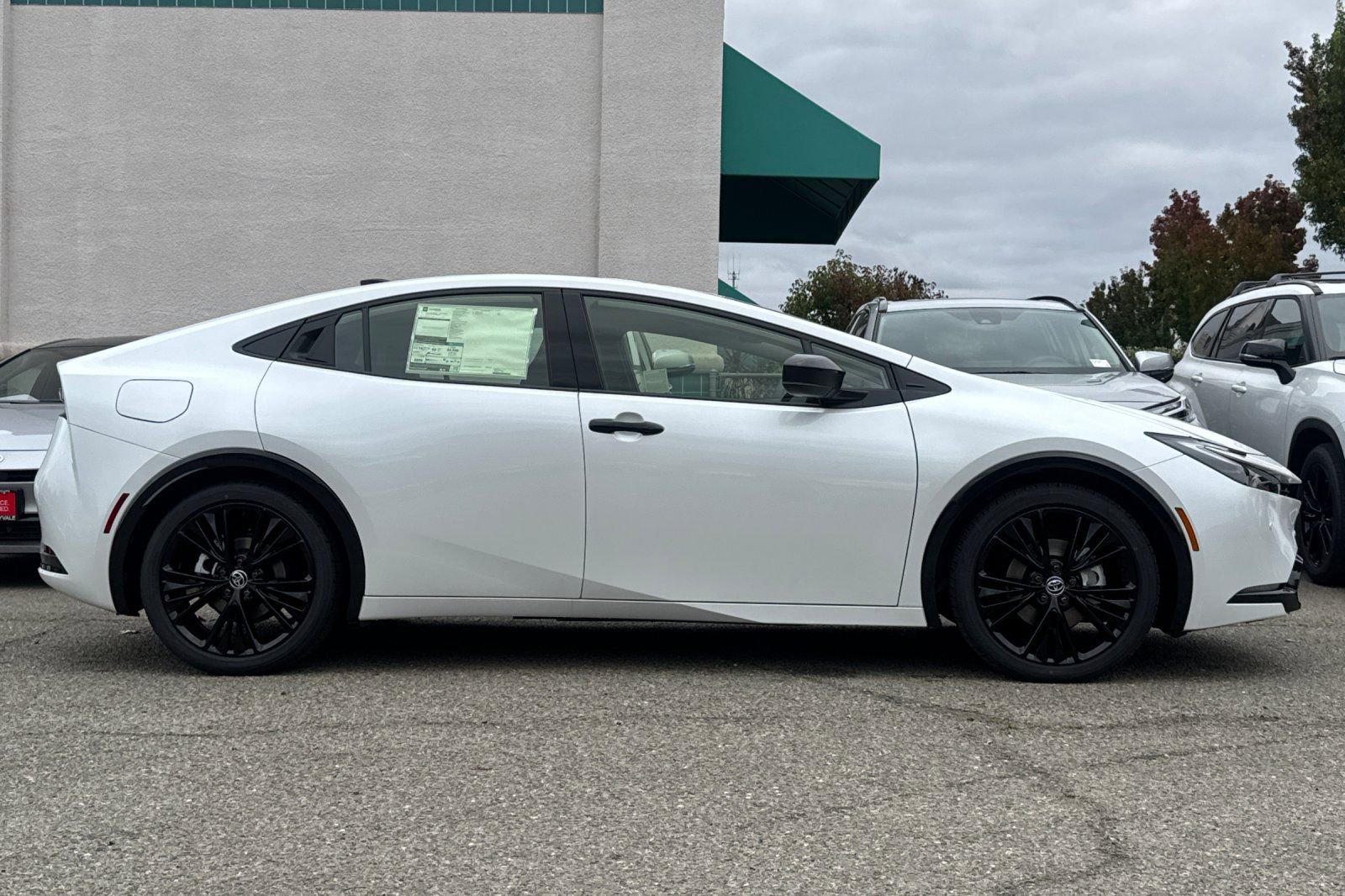 New 2026 Toyota Prius Plug-In Hybrid image 9