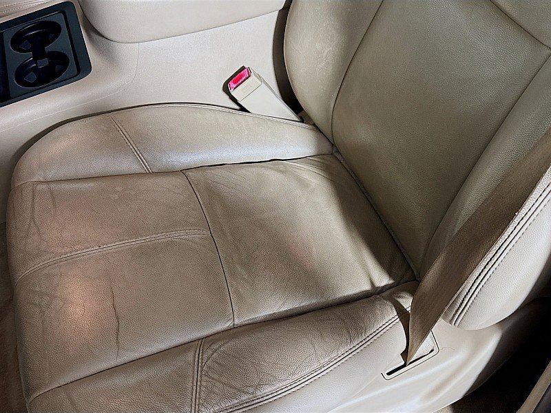 Used 2007 GMC Yukon SLT w/ SLT Preferred Equipment Group image 18