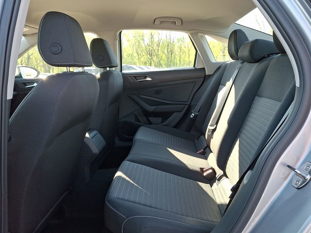 Used 2025 Volkswagen Jetta S image 10