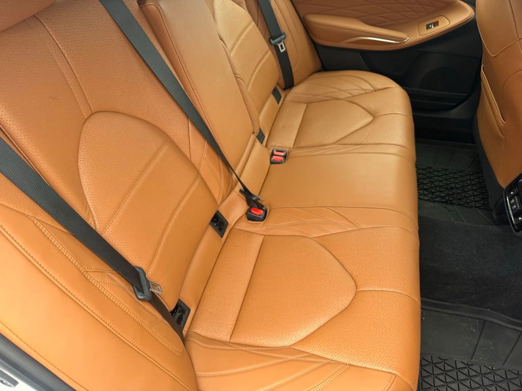 Used 2019 Toyota Avalon Limited w/ Advanced Safety Package image 42