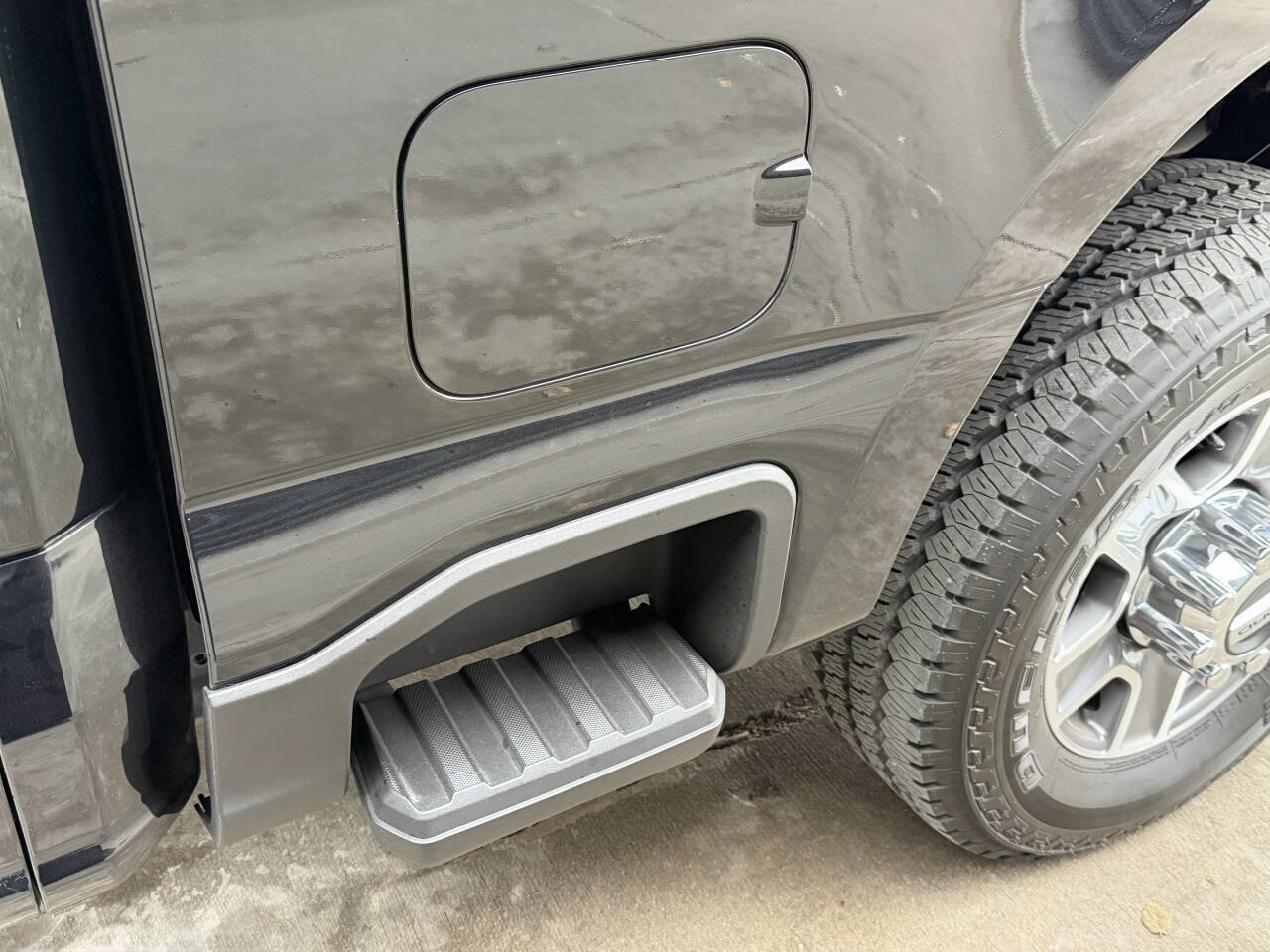 Used 2023 Ford F250 Lariat w/ Lariat Ultimate Package image 13