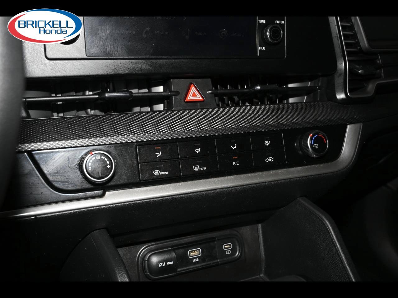 Used 2023 Kia Sportage LX FWD image 25