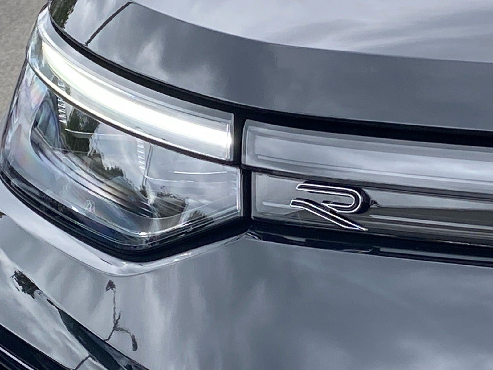 New 2026 Volkswagen Tiguan SE R-Line AWD/4WD image 5