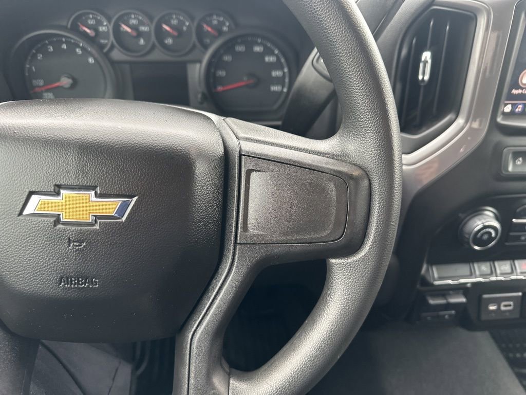 Used 2022 Chevrolet Silverado 1500 Custom image 9