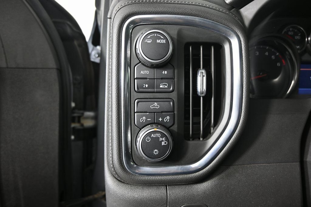 Used 2022 Chevrolet Silverado 1500 LT w/ Bed Protection Package AWD/4WD image 23