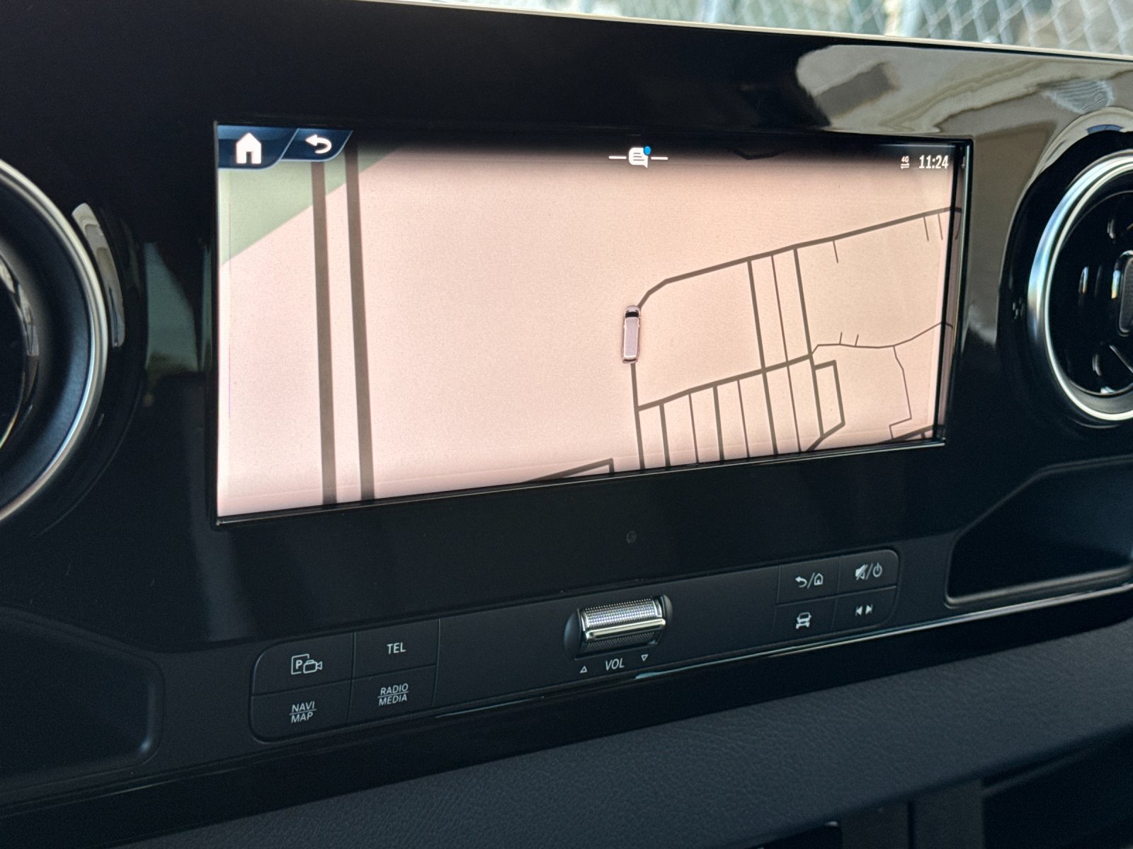 New 2026 Mercedes-Benz Sprinter 2500 image 18