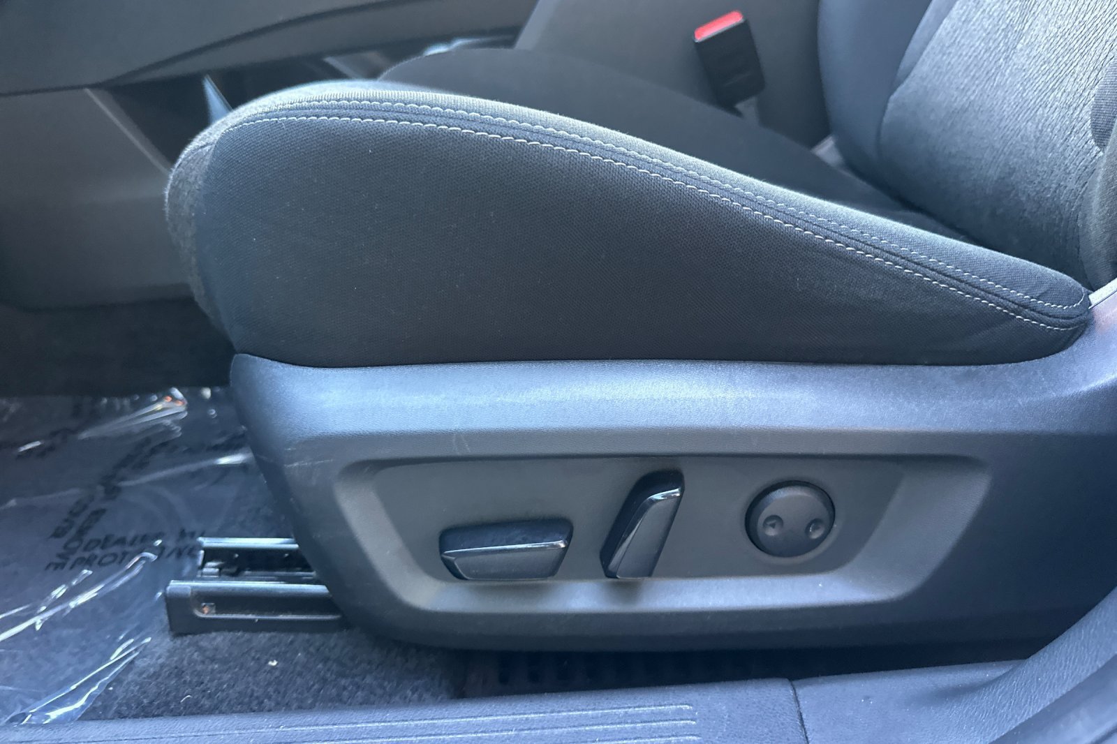 Certified 2024 Nissan Rogue SV AWD/4WD image 14