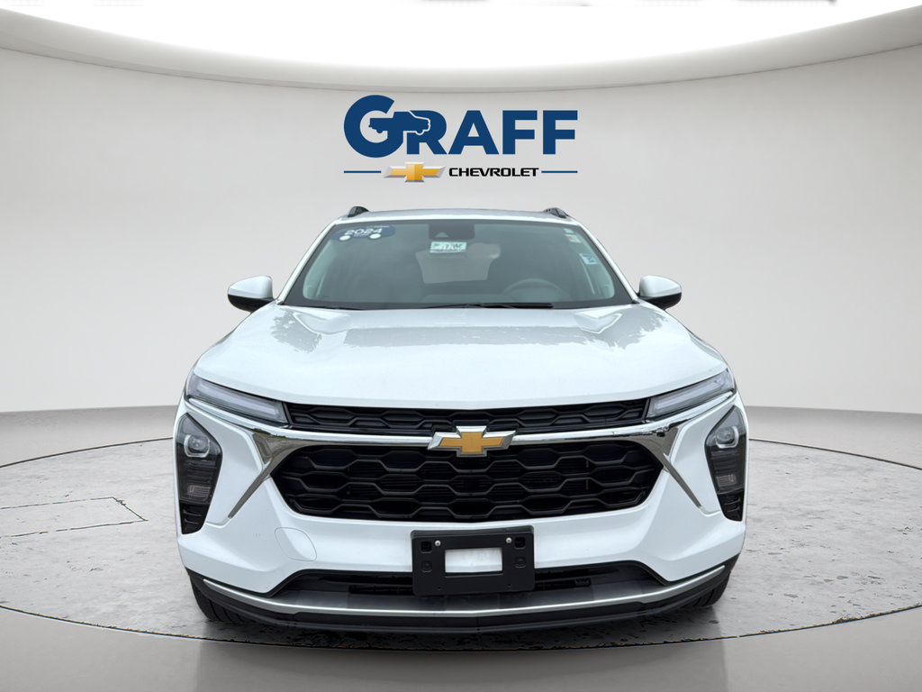Used 2024 Chevrolet Trax LT FWD image 12