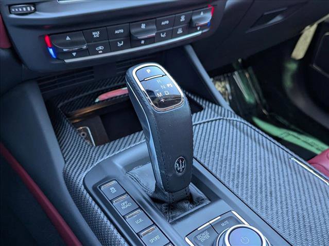 Used 2022 Maserati Levante Modena image 12