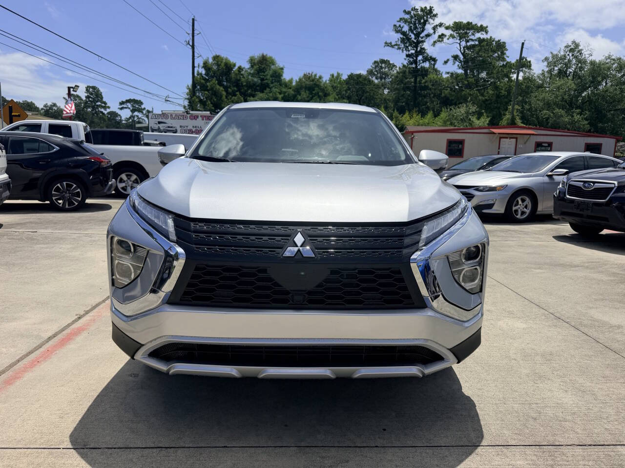 Used 2025 Mitsubishi Eclipse Cross SE AWD/4WD image 3