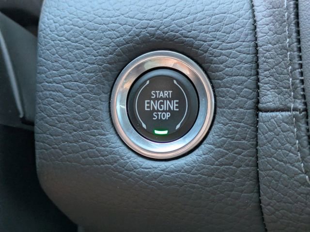 Used 2021 GMC Yukon Denali w/ Denali Ultimate Package image 33