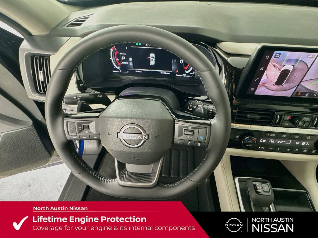 New 2026 Nissan Pathfinder SL AWD/4WD image 12