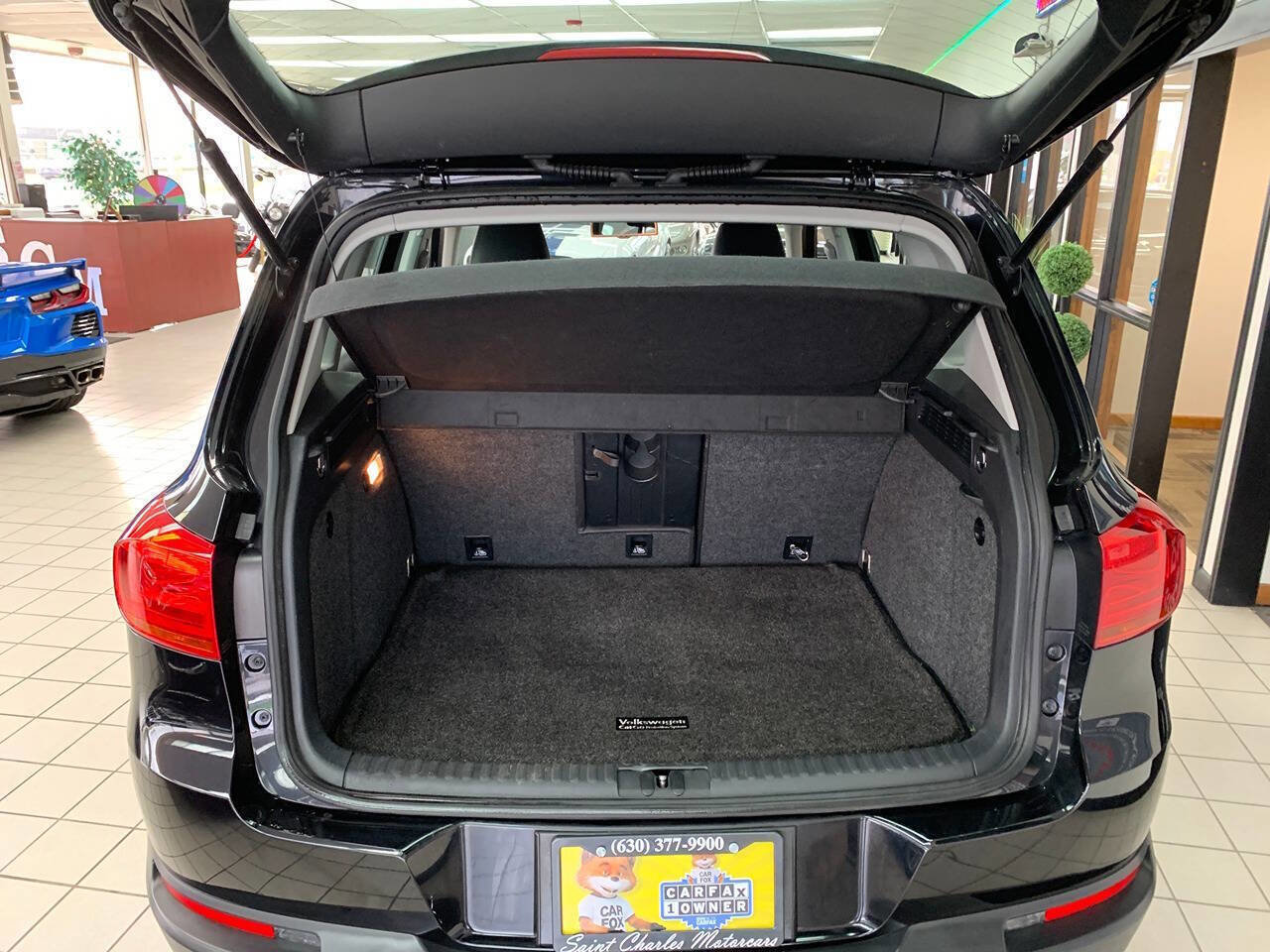 Used 2017 Volkswagen Tiguan S AWD/4WD image 8