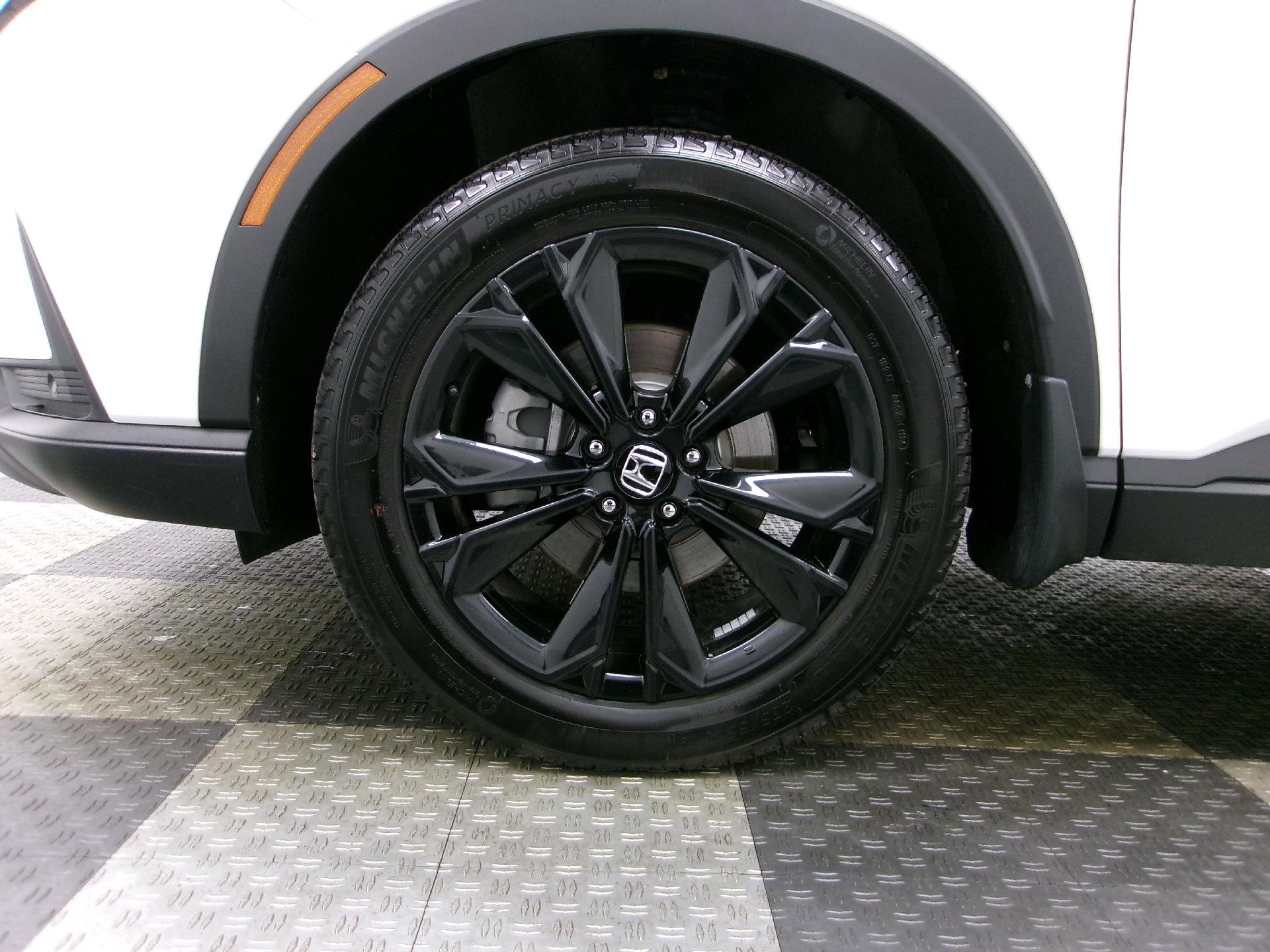 Used 2024 Honda CR-V Sport Touring image 17