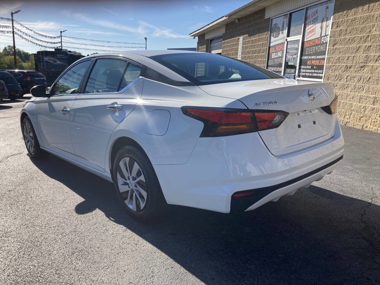 Used 2022 Nissan Altima 2.5 S image 8