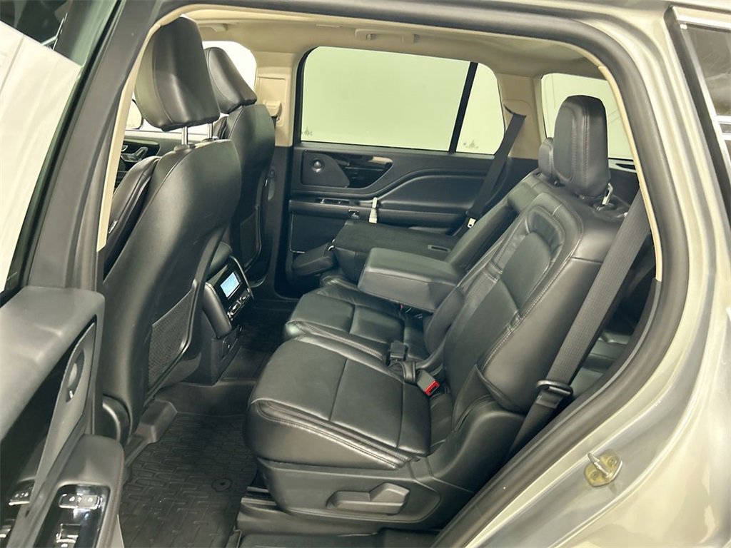 Used 2021 Lincoln Aviator Reserve w/ Elements Package Plus image 21