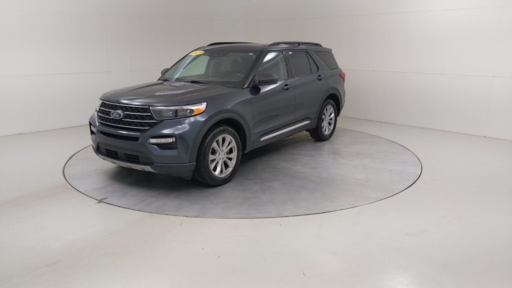 Certified 2023 Ford Explorer XLT w/ Equipment Group 202A AWD/4WD image 22
