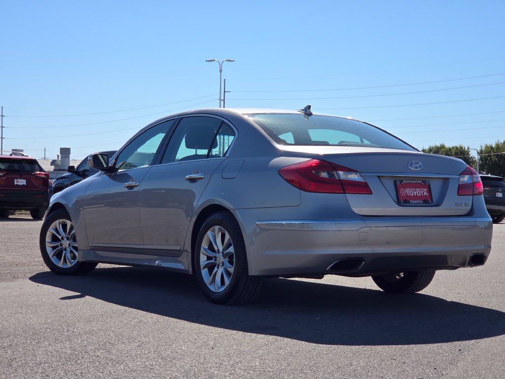 Used 2013 Hyundai Genesis 3.8 RWD image 20