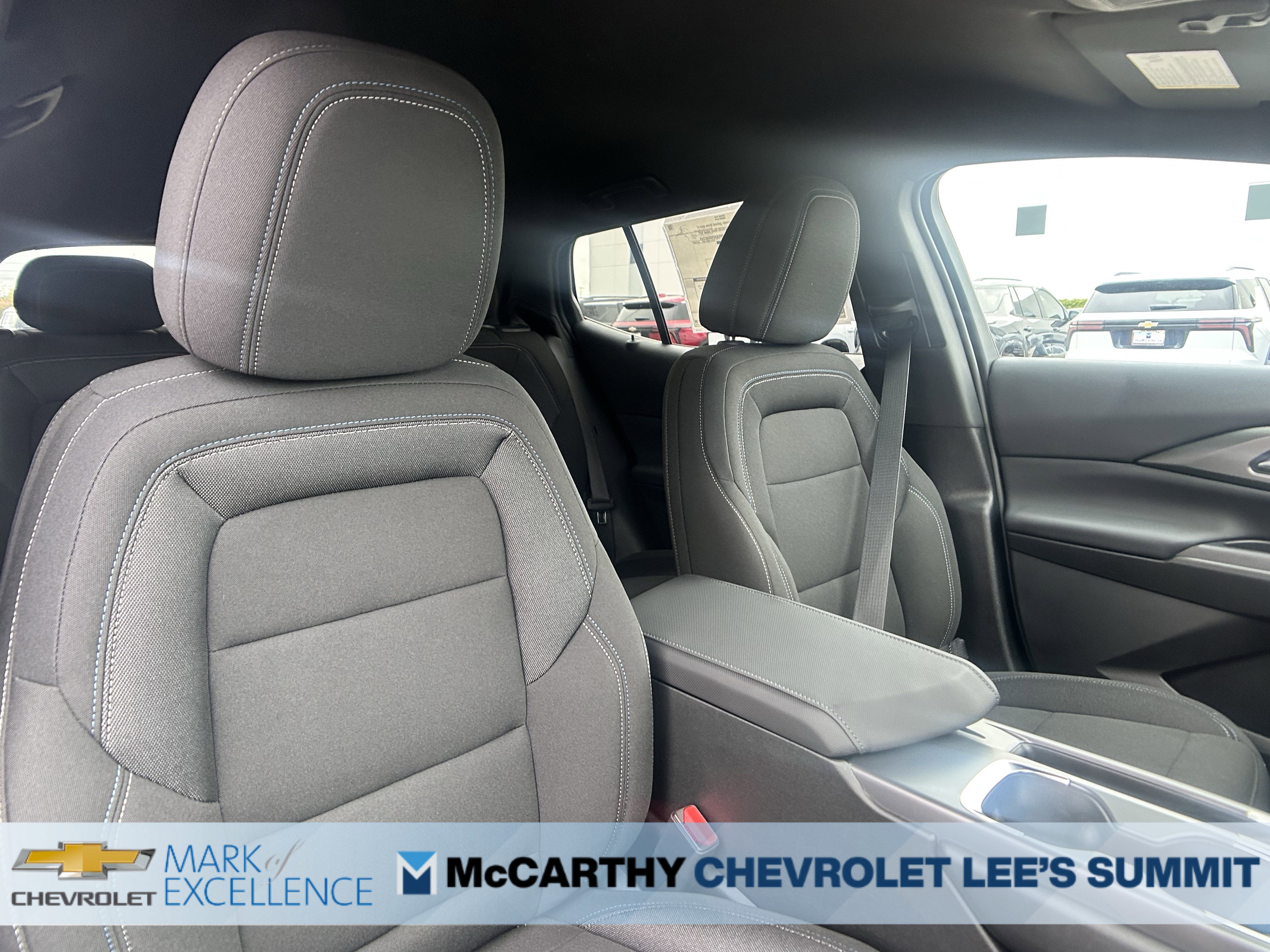 New 2026 Chevrolet Equinox EV LT w/ Comfort Package image 32