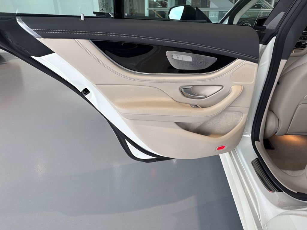 Used 2022 Mercedes-Benz AMG GT 43 image 29