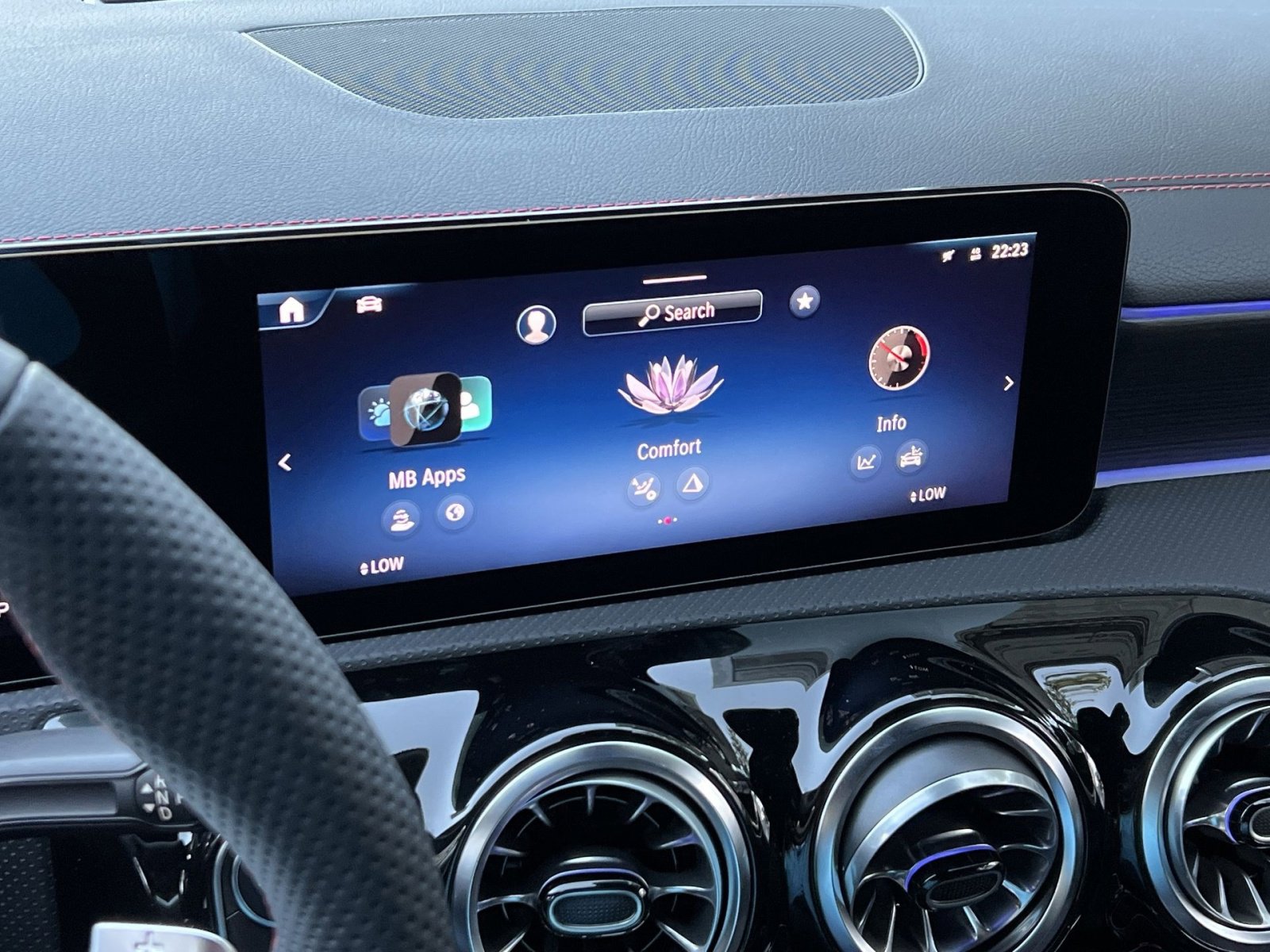 Certified 2026 Mercedes-Benz CLA 250 4MATIC image 18