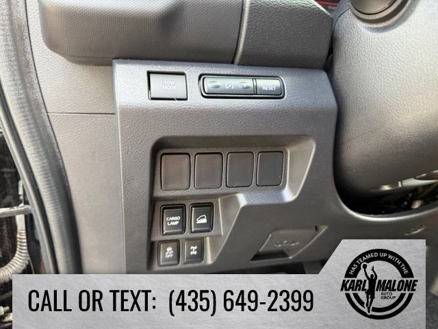 Used 2022 Nissan Frontier PRO-4X w/ Off-Road Protection Package AWD/4WD image 17