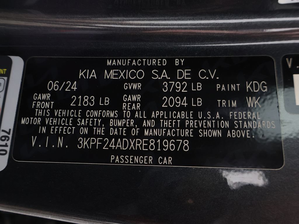 Certified 2024 Kia Forte LXS w/ LXS Technology Package FWD image 46