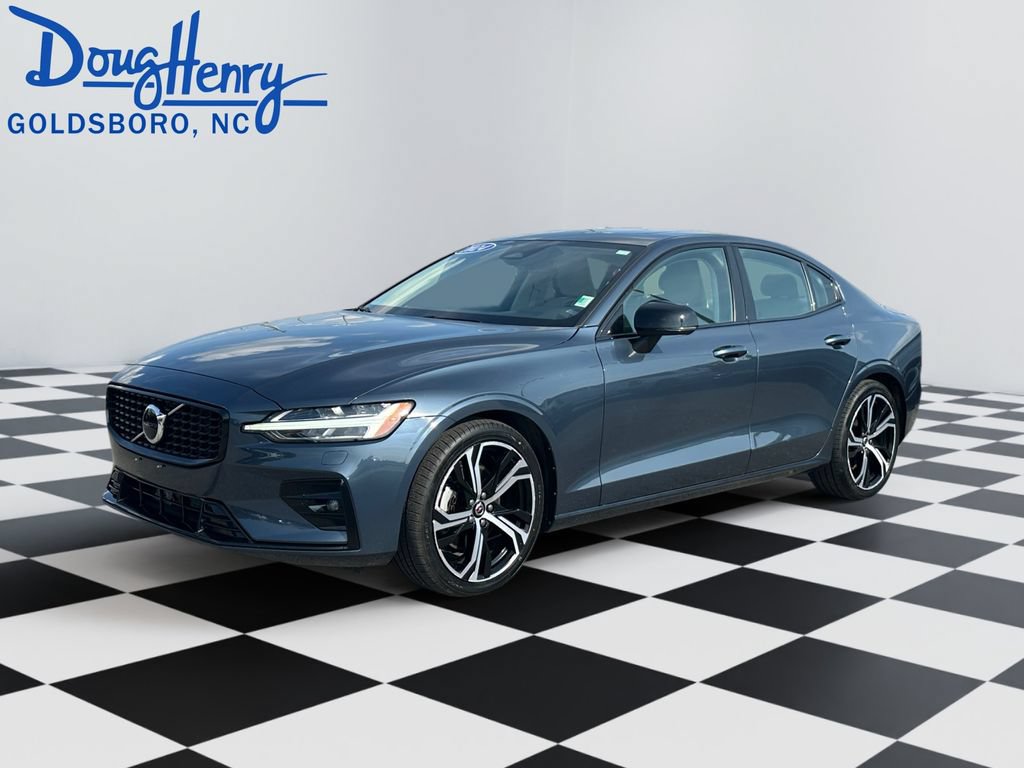 Used 2024 Volvo S60 B5 Core AWD/4WD image 1